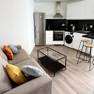 Modern Centre Two Bedroom Windsor - Grand House Gibraltar
